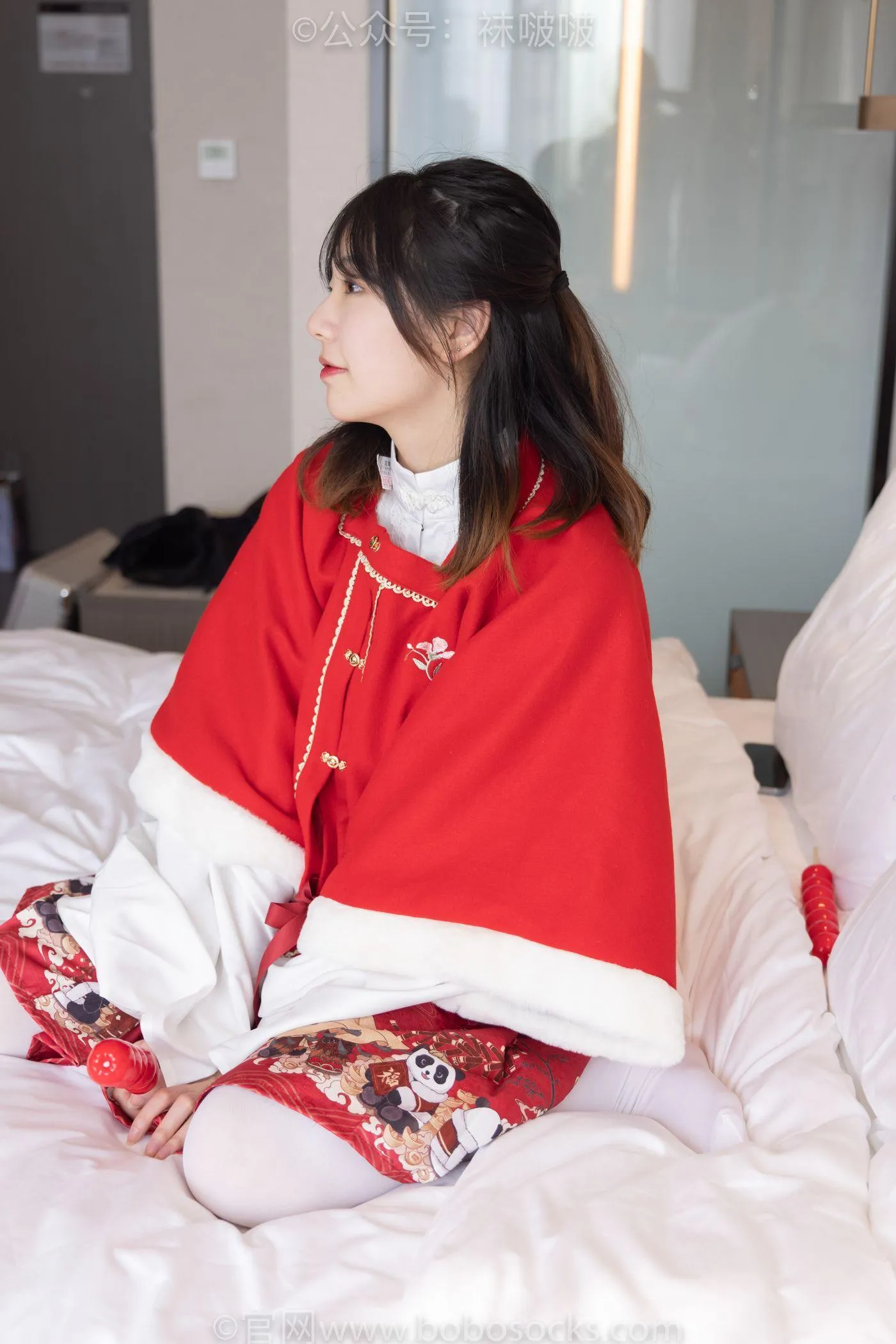 [BoBoSocks袜啵啵]NO.054 小甜豆与稚予-给大家拜年啦 [139P]插图